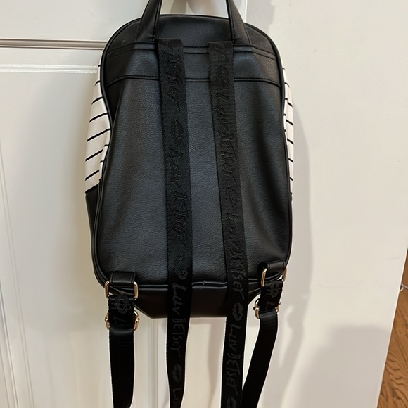 Mini leather backpack - Picture 2 of 2